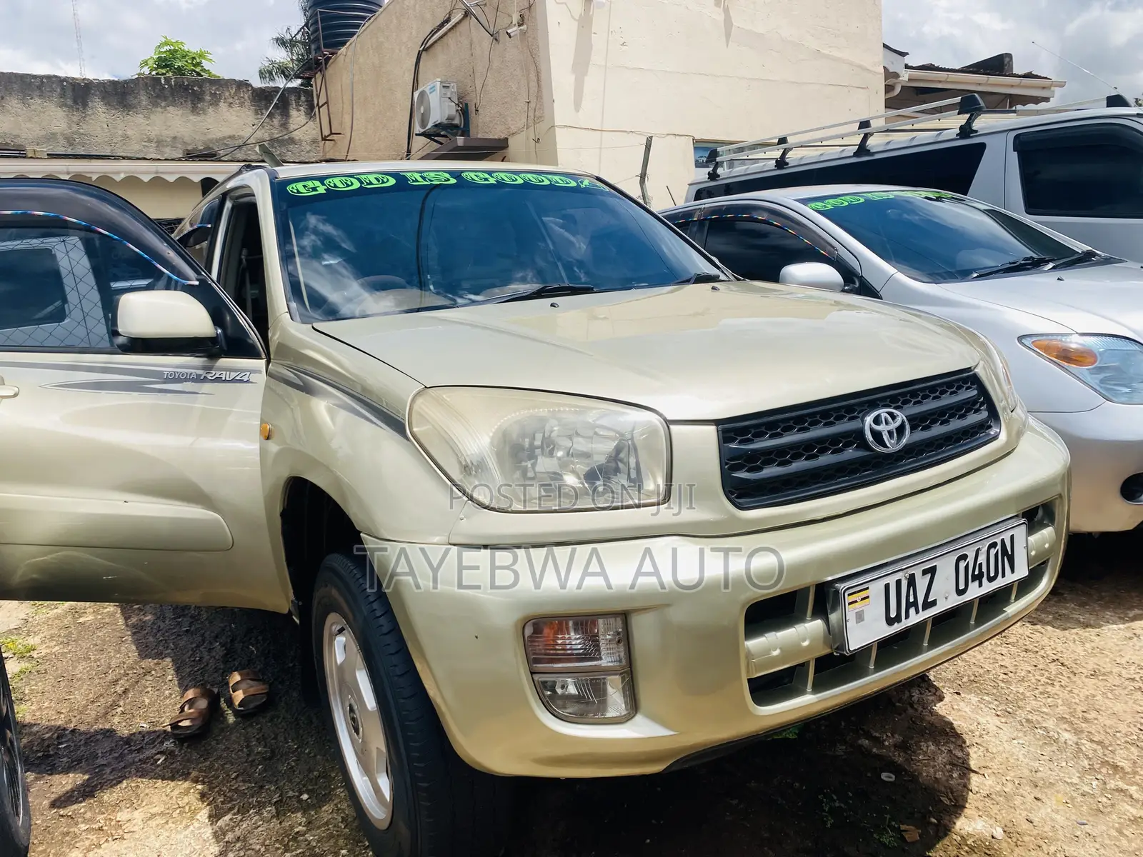 Toyota RAV4 Automatic 2000 Gold