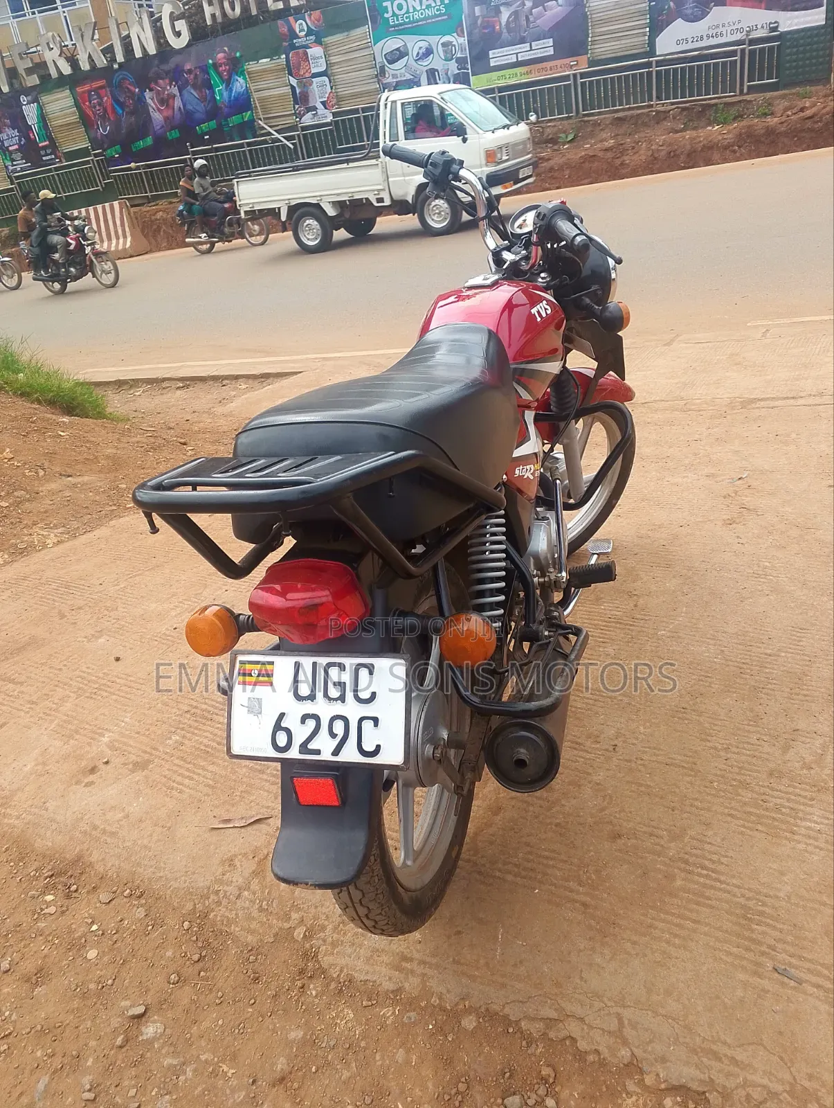 TVS HLX 125 2024 Red