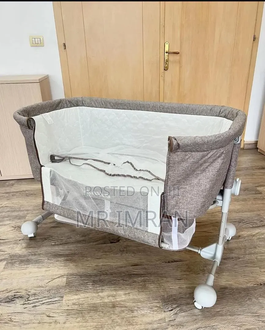 Modern 3-in-1 Bedside Bassinet Co-sleepers