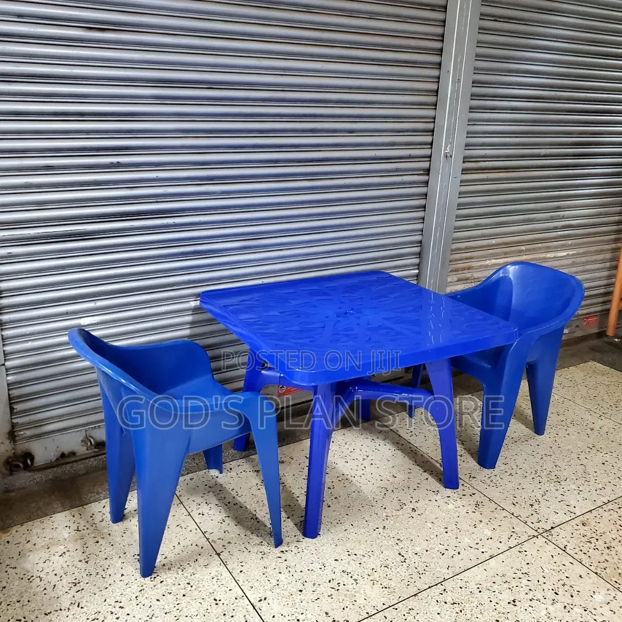 Bonic Dining Plastic Table and Chairs Plastic Table and Chairs