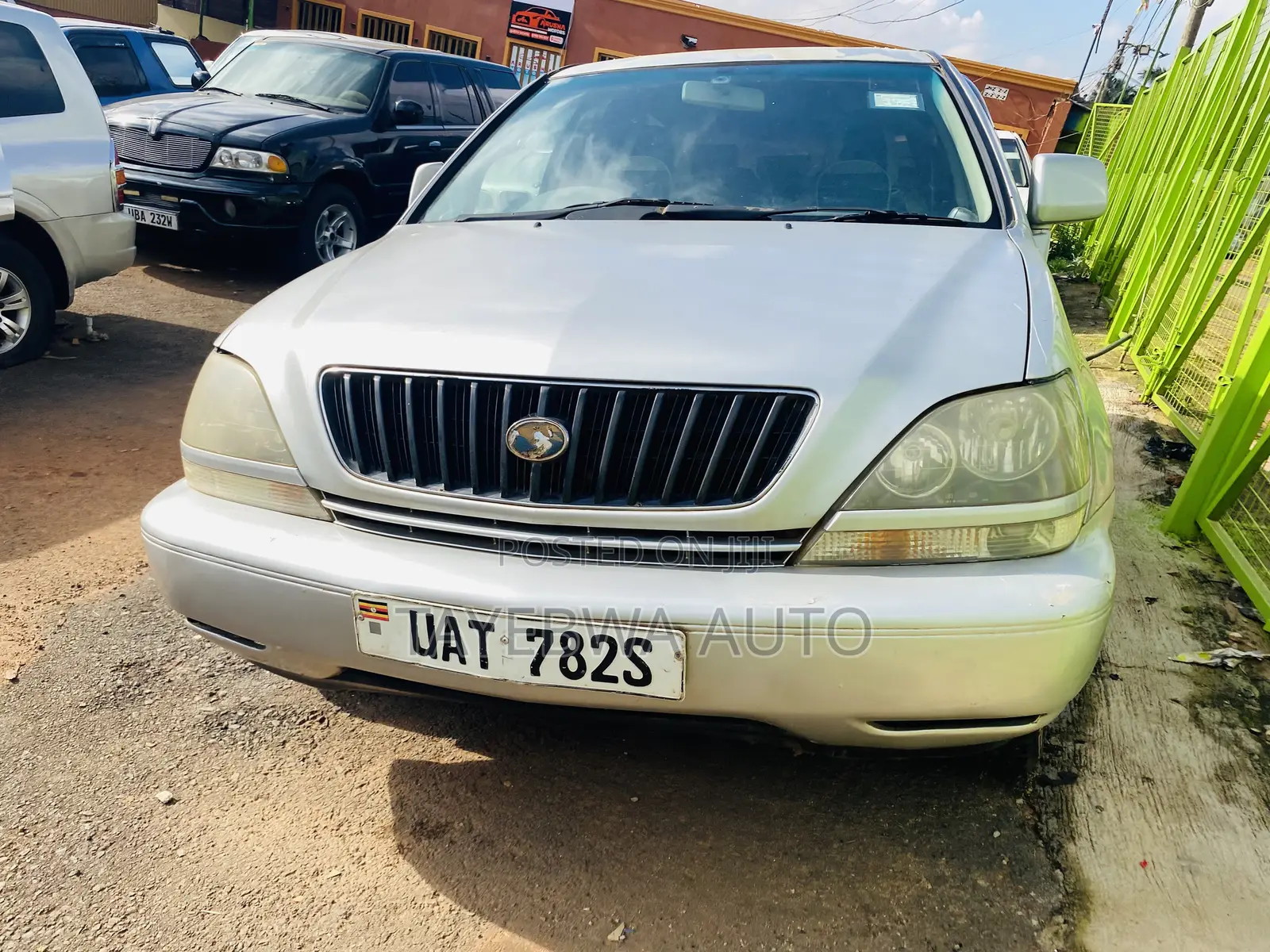 Toyota Harrier 3.0 V6 2002 Silver