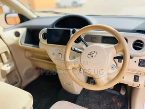 Toyota Porte 1.3 FWD 2007 Silver