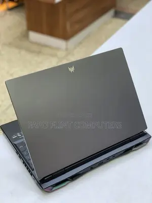 Laptop Acer Predator Helios Neo 16 16GB Intel Core i7 SSD 512GB