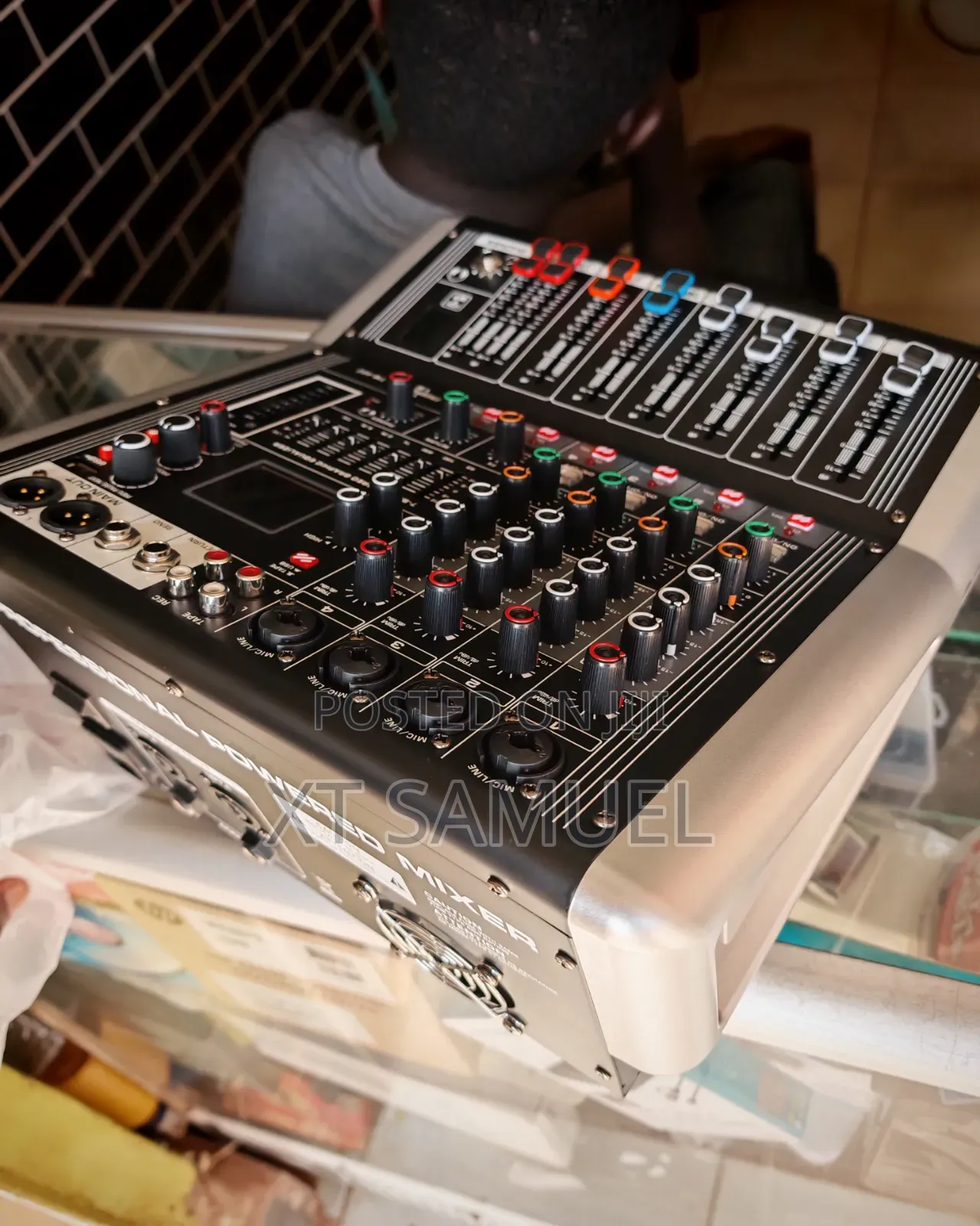 4ch High Quality Amplified Mixer