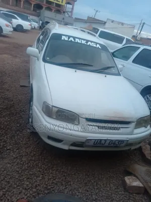 Toyota Carib 2006 White