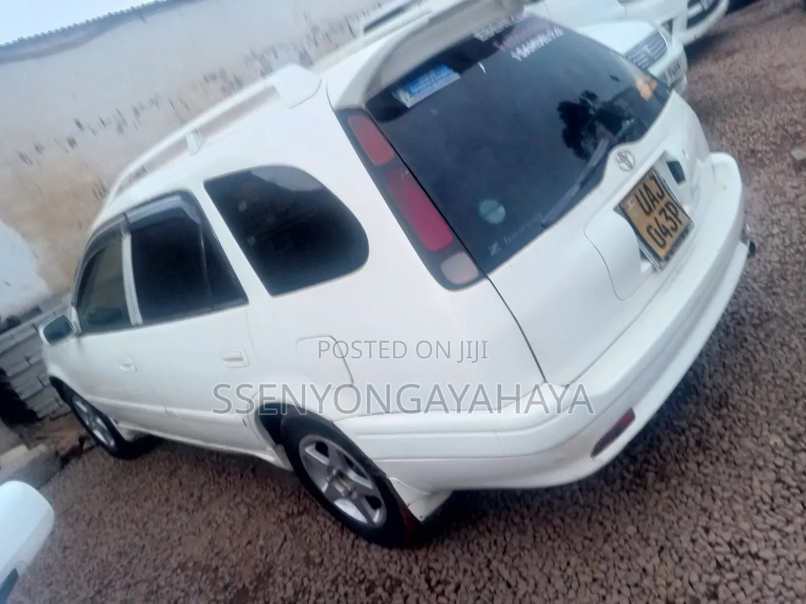 Toyota Carib 2006 White