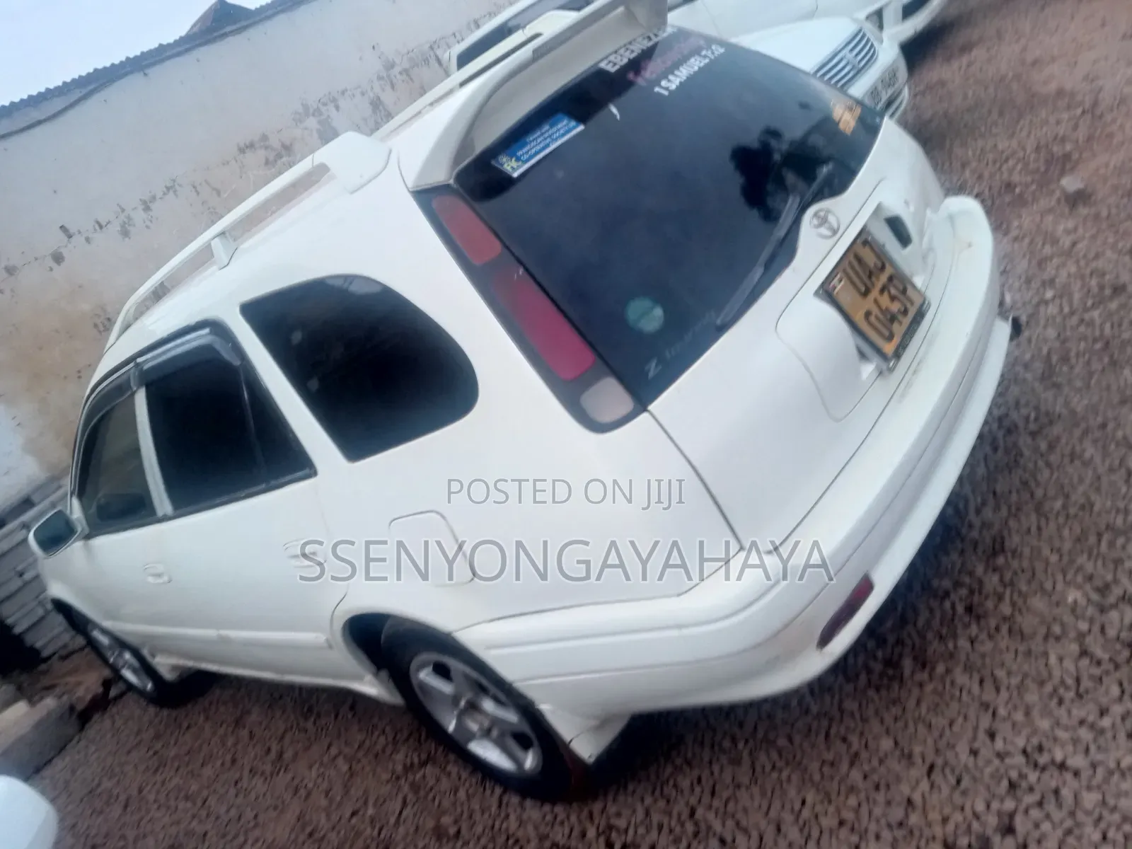 Toyota Carib 2006 White