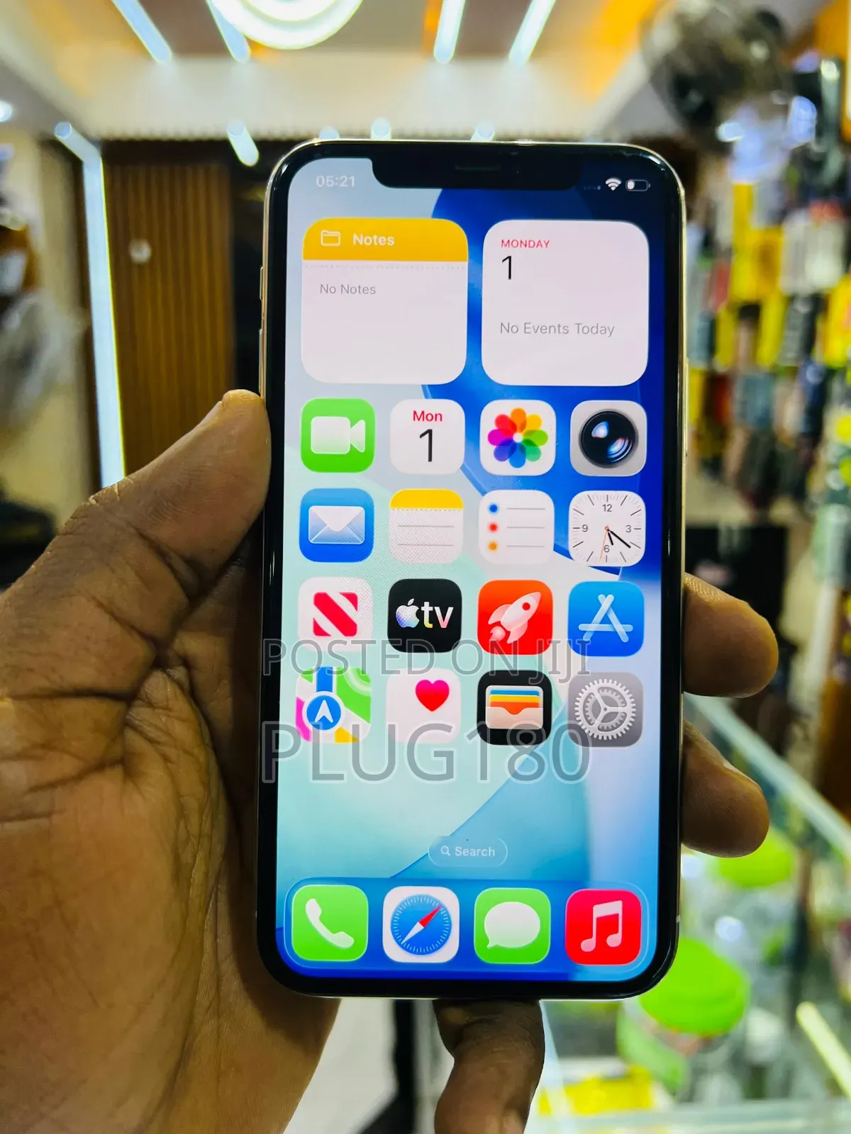 Apple iPhone XR 128 GB White