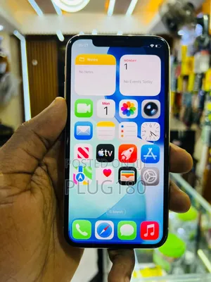 Apple iPhone XR 128 GB White