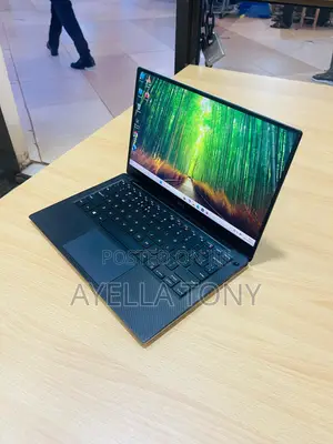 New Laptop Dell XPS 13 9360 8GB Intel Core i7 SSD 256GB