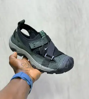 Gent’S Original Open Shoes