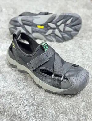 Gent’S Original Open Shoes