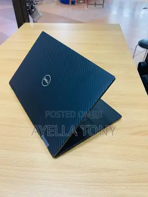 New Laptop Dell XPS 13 9365 16GB Intel Core i7 SSD 256GB