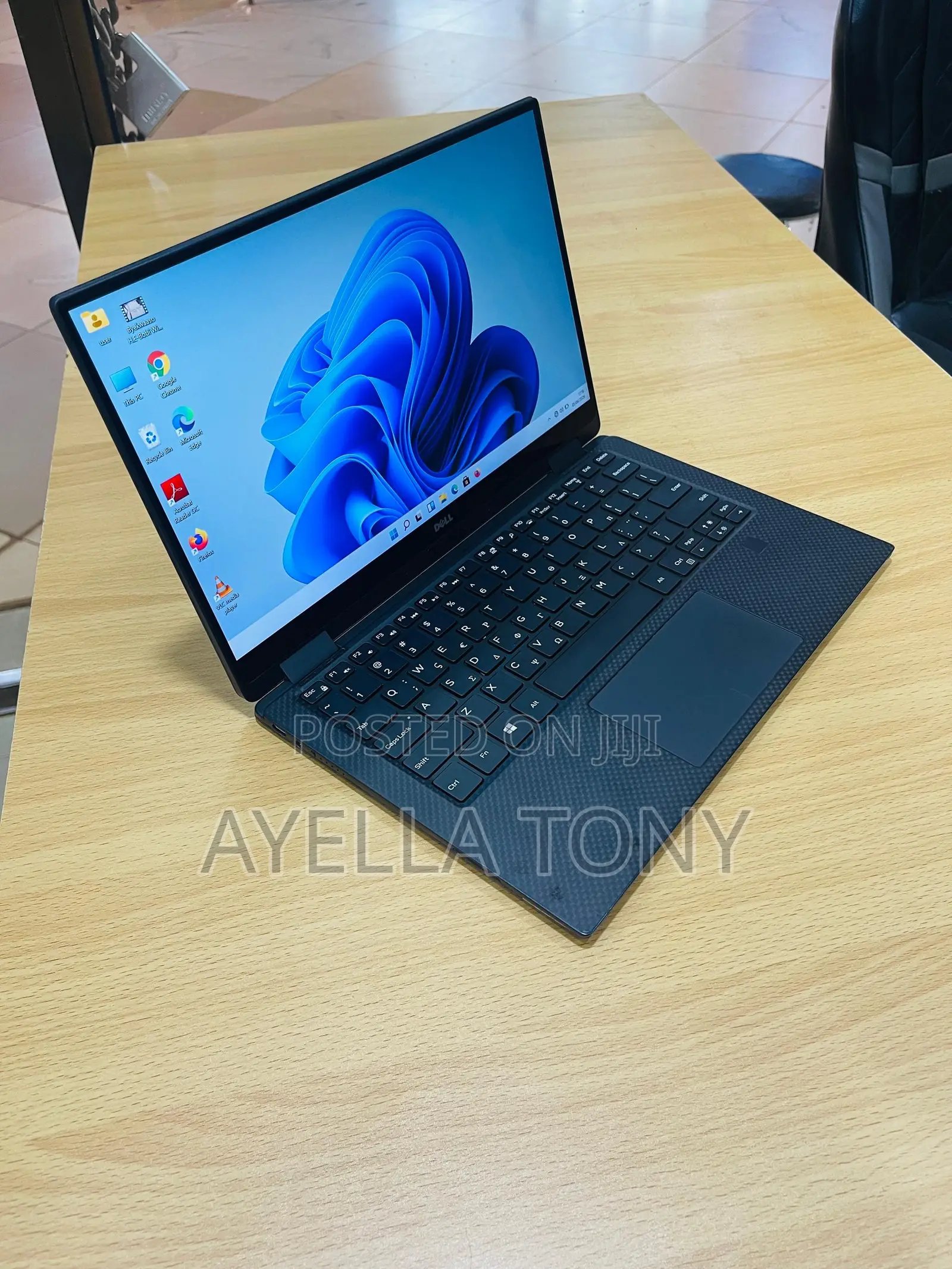 New Laptop Dell XPS 13 9365 16GB Intel Core i7 SSD 256GB