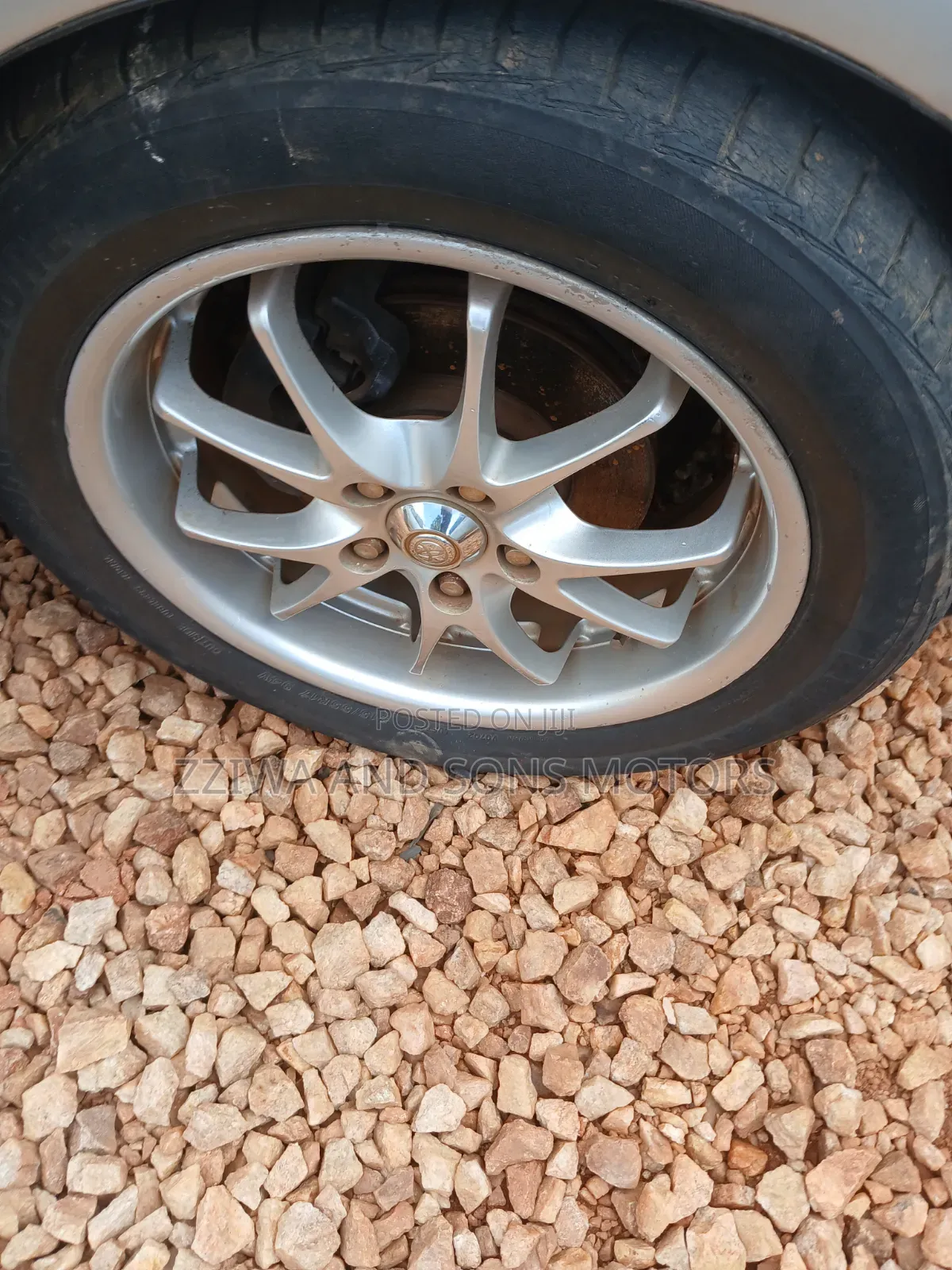 Toyota Brevis 2000 Silver