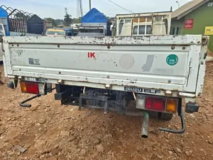 Isuzu Elf Truck