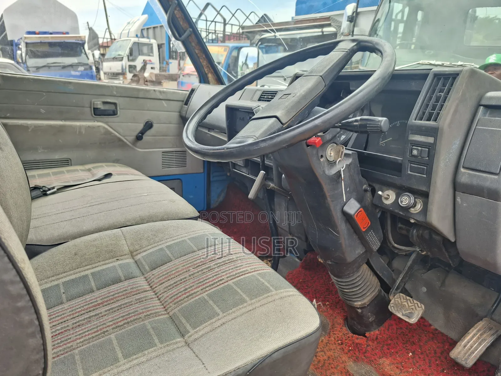 Isuzu Elf Truck