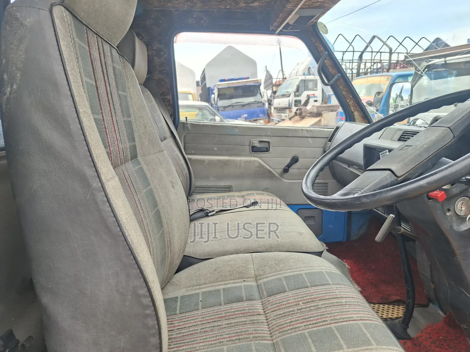 Isuzu Elf Truck