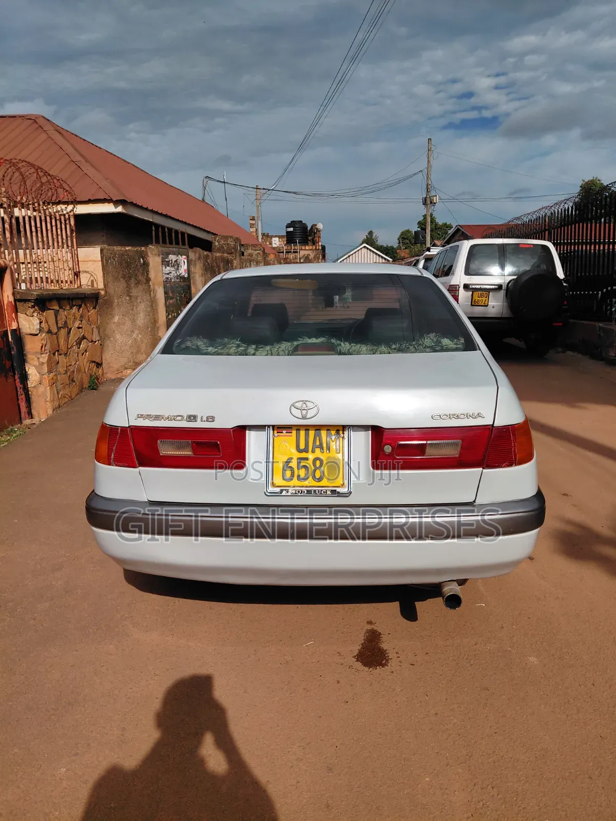 Toyota Corona Premio 2000 Silver