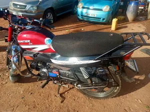 Hero Hunter 125 2023 Red