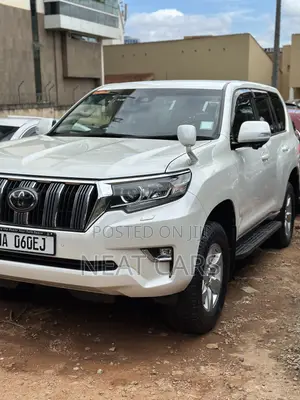 Toyota Land Cruiser Prado 2018 Pearl