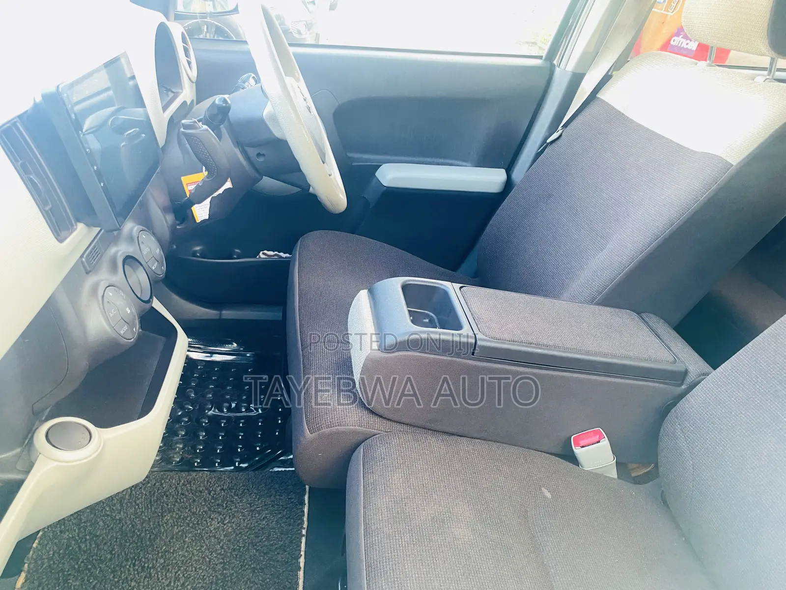 Toyota Passo 1.0 AWD 2012 Black