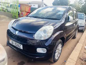 Toyota Passo 1.0 AWD 2012 Black