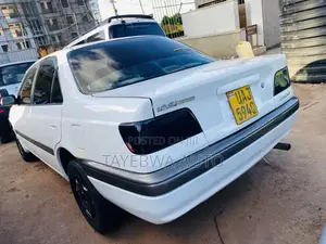 Toyota Carina 1.5 FWD Sedan 2001 White