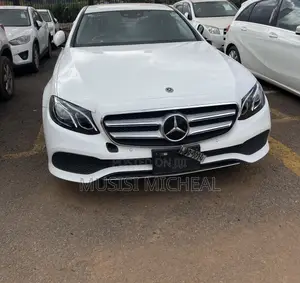 Mercedes-Benz E220 2017 White