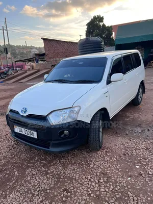 Toyota Probox 1.5 Hybrid DX Comfort 2019 White