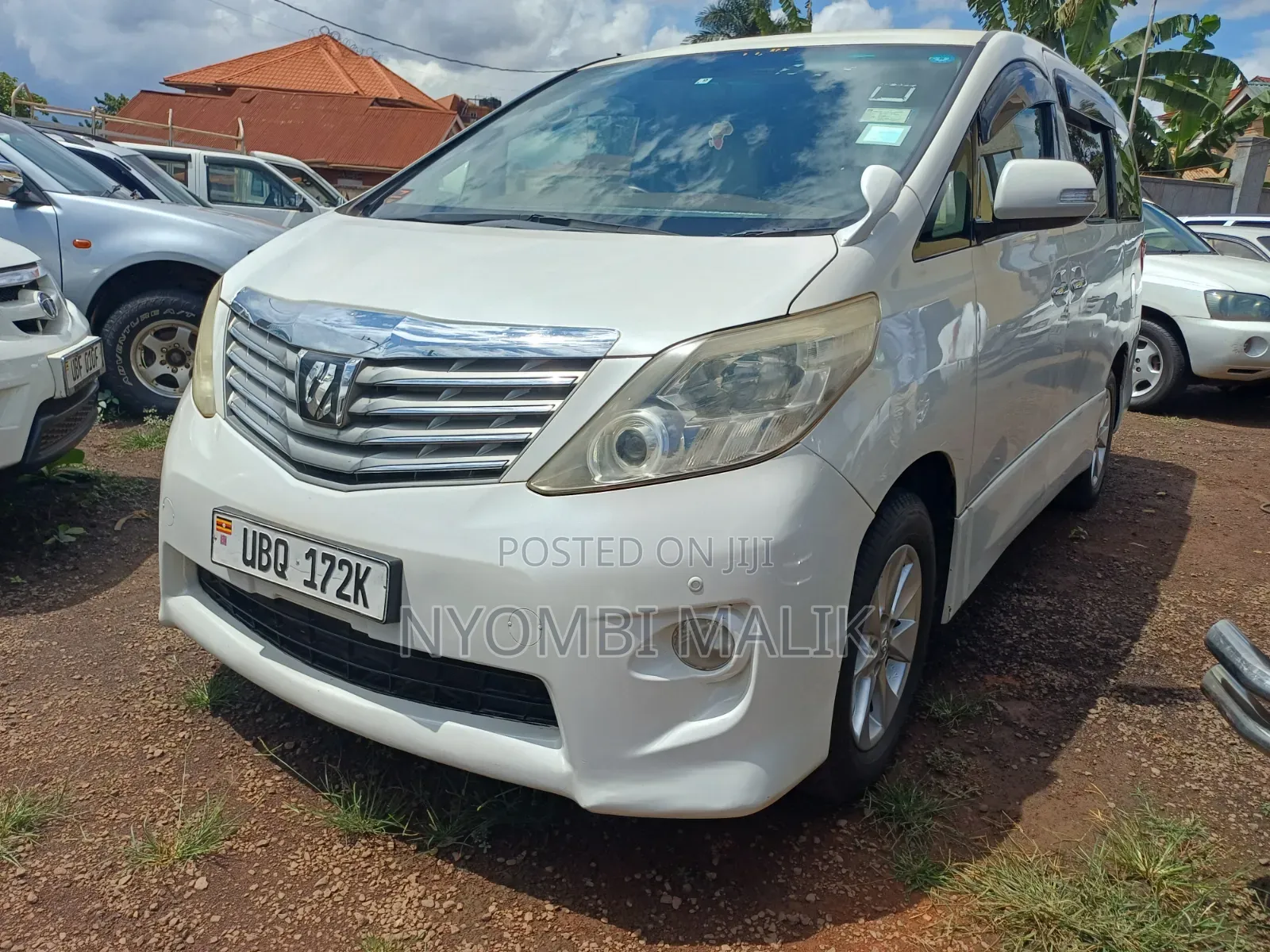 Toyota Alphard 2.4 Petrol FWD 2010 White