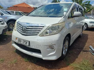 Toyota Alphard 2.4 Petrol FWD 2010 White