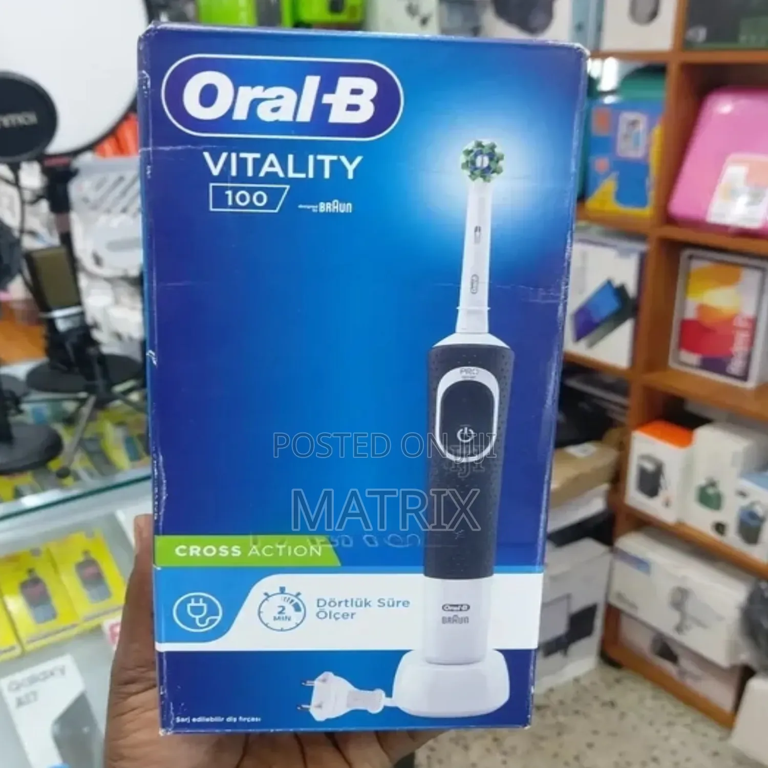 Oral B Vitality 100 Rechargeable Tooth Brush