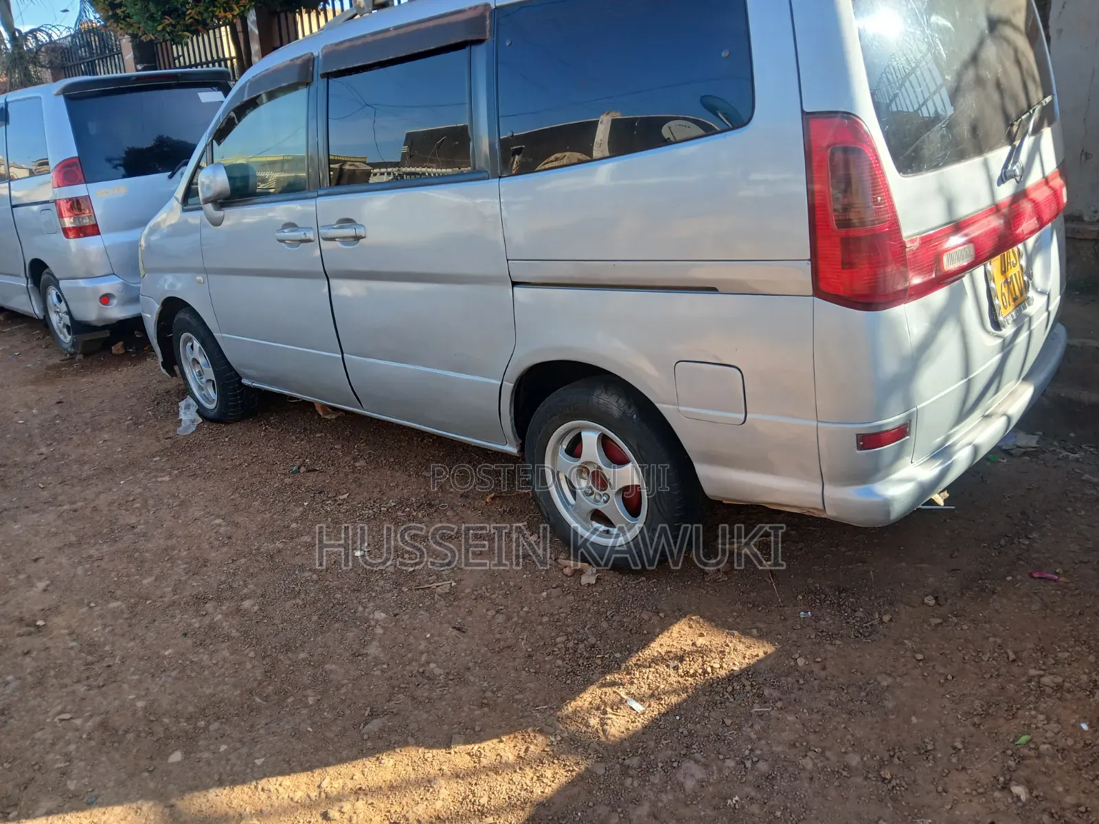 Nissan Serena 2004 Silver