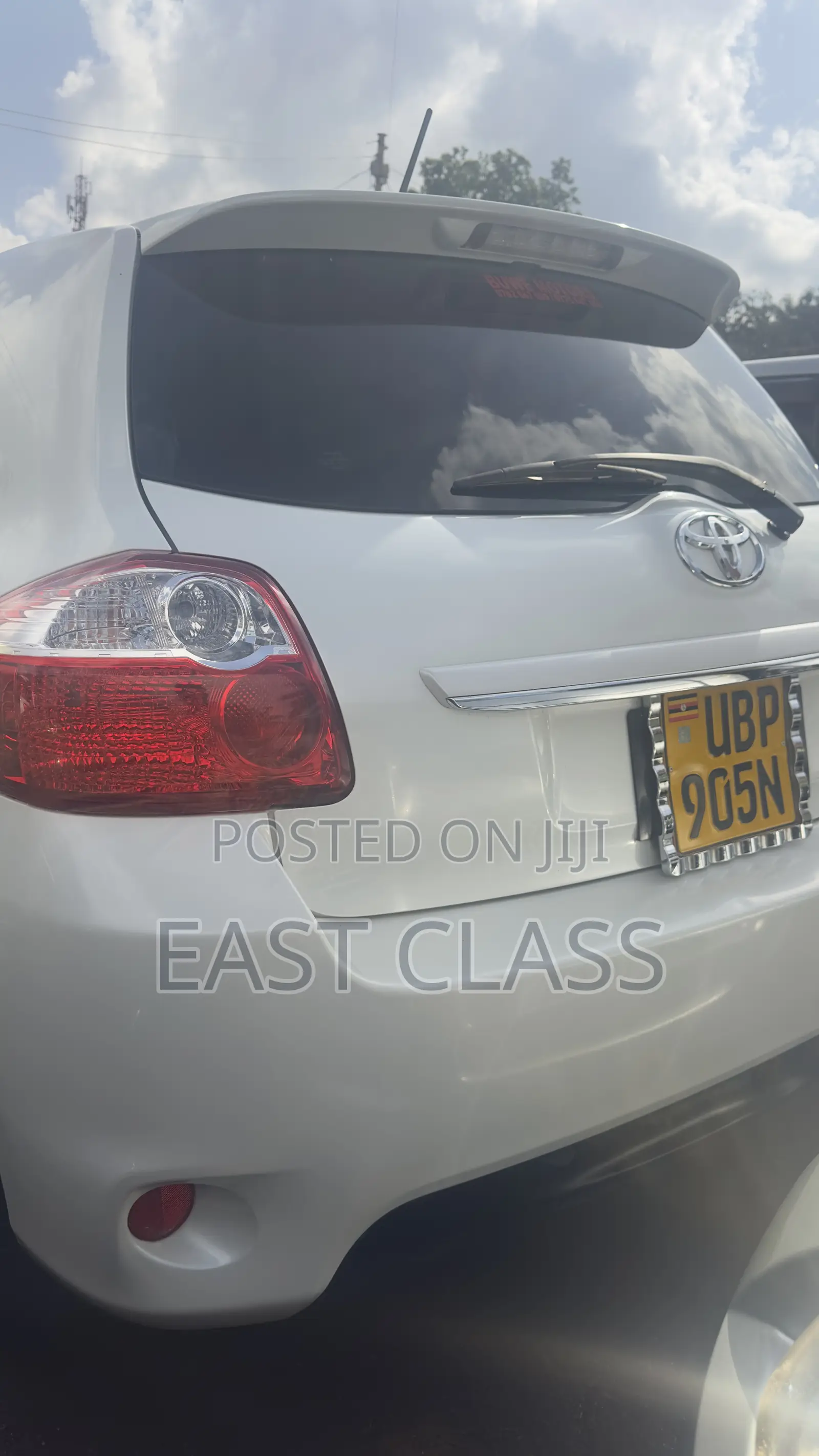 Toyota Auris 2010 White