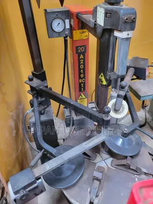 Corghi A2019 Tire Changer