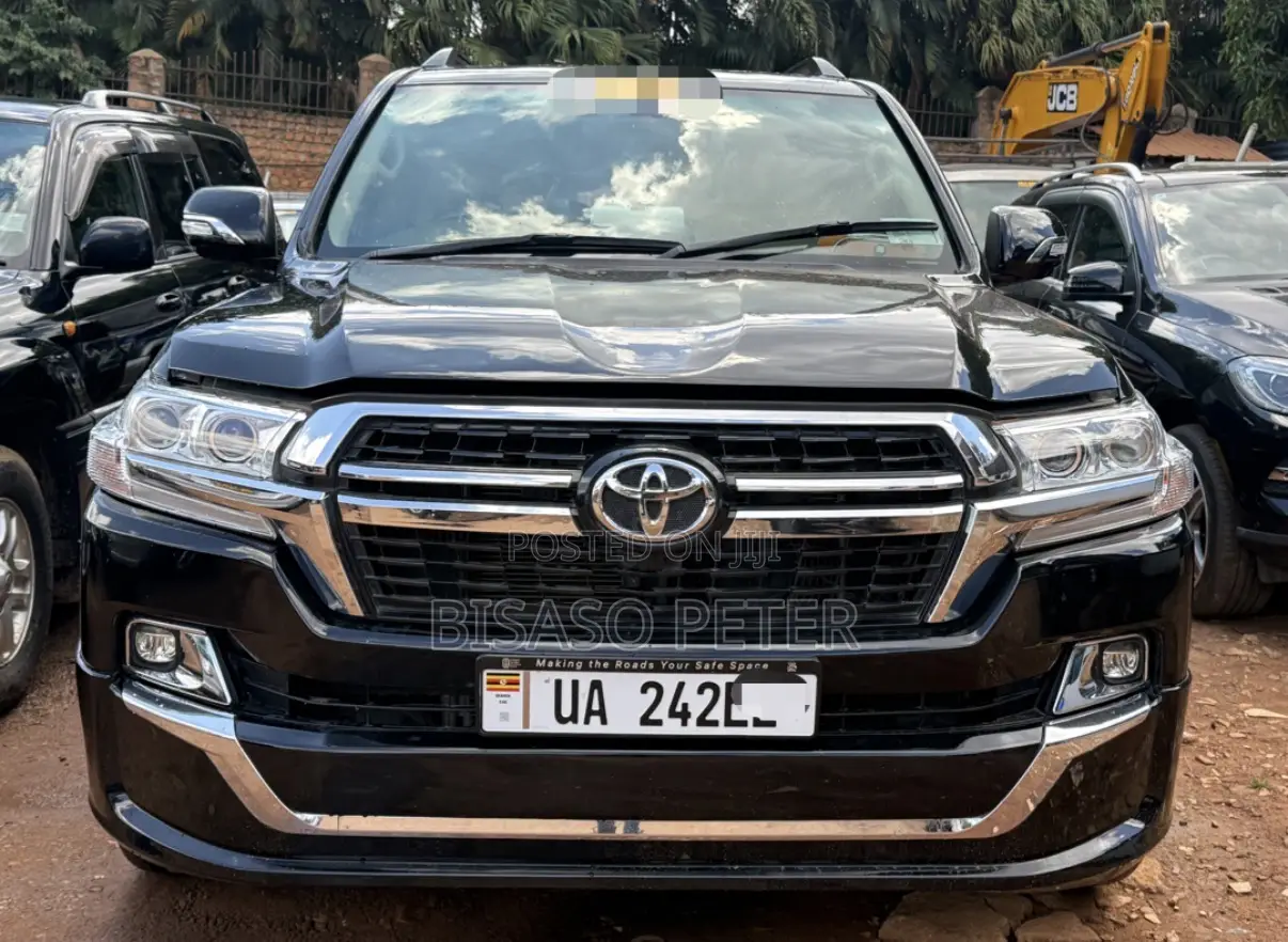 Toyota Land Cruiser 4.5 V8 TD GX-R 2011 Black