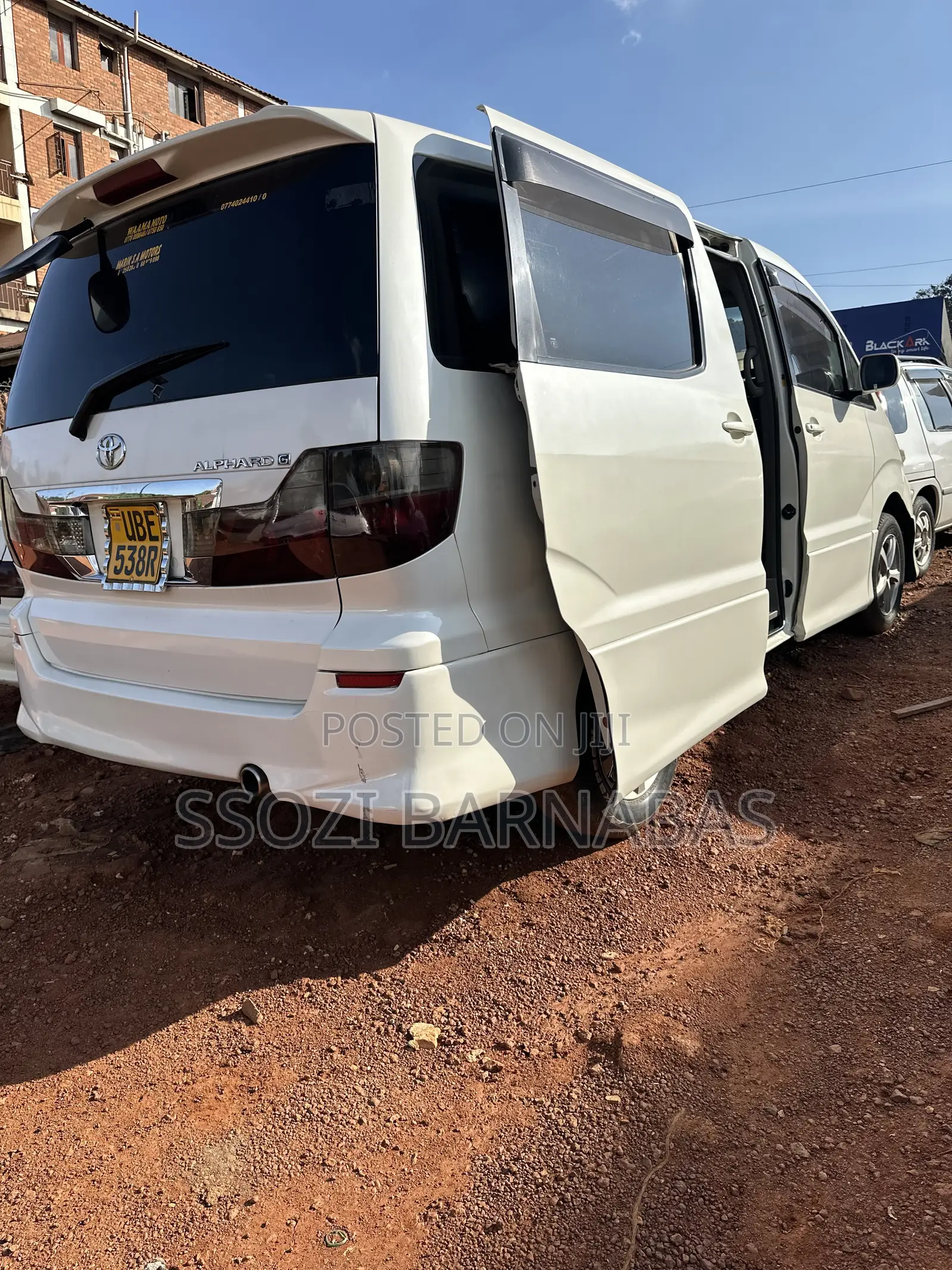 Toyota Alphard 2006 White