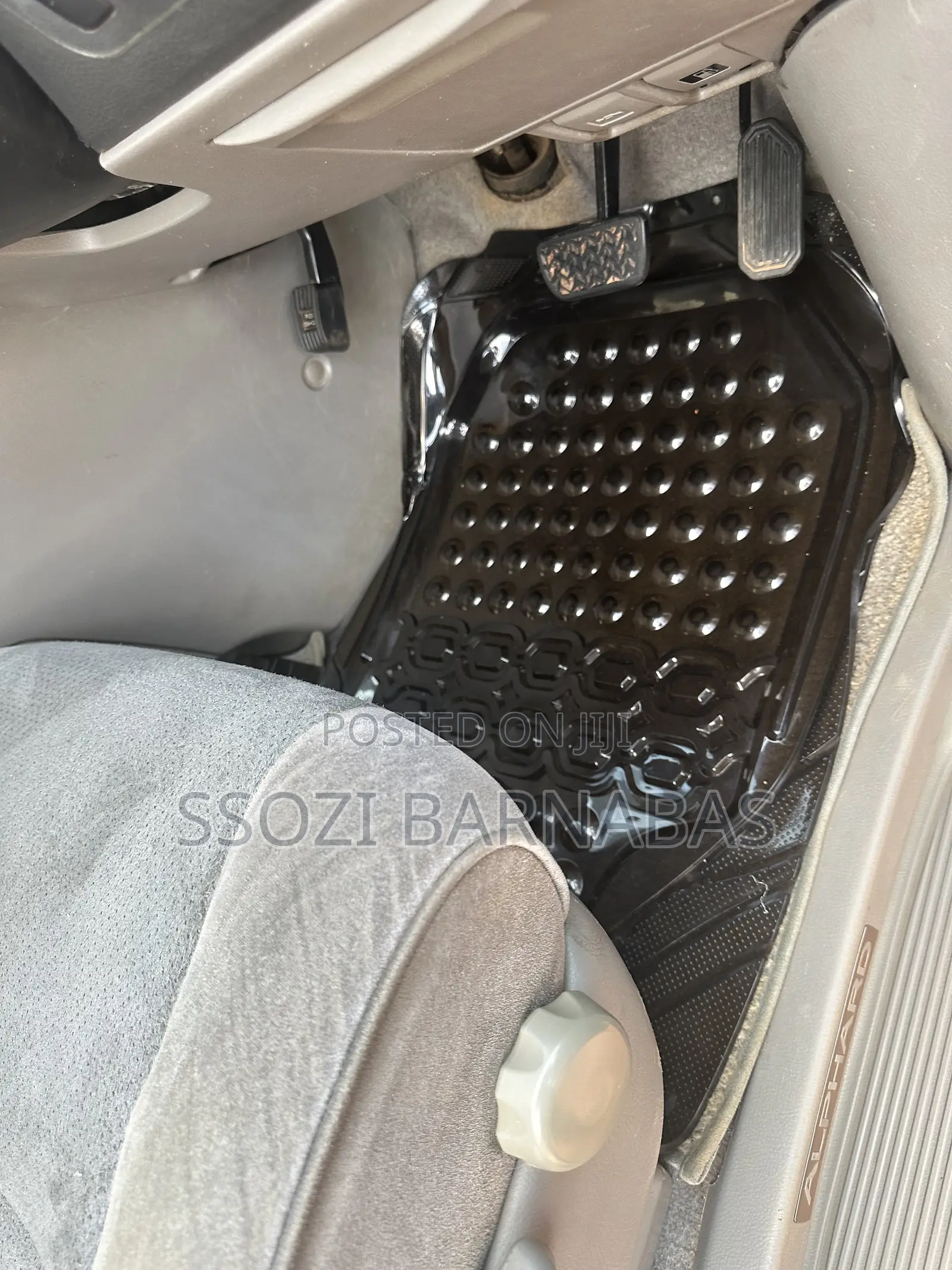 Toyota Alphard 2006 White