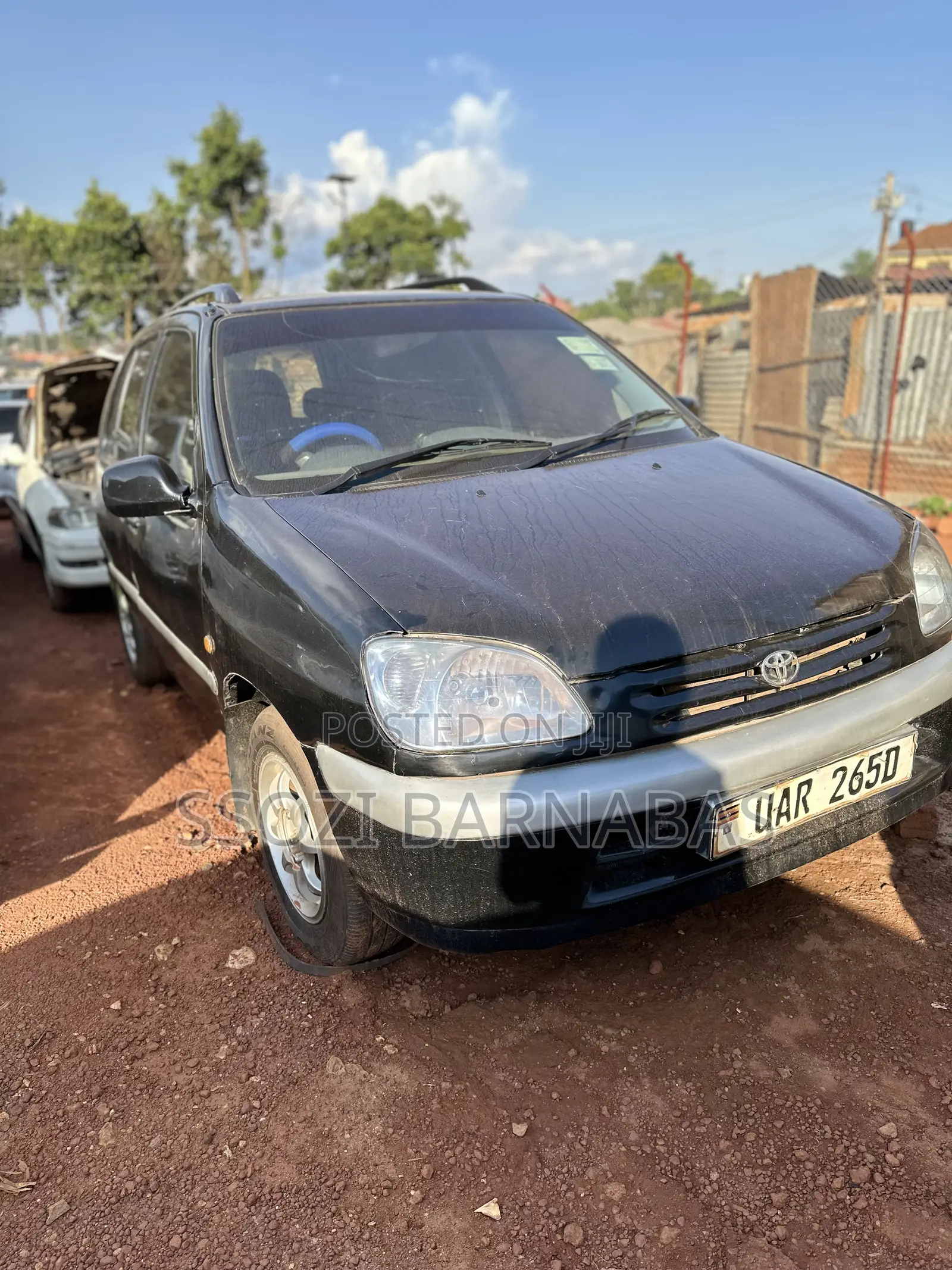 Toyota Raum 1998 Black