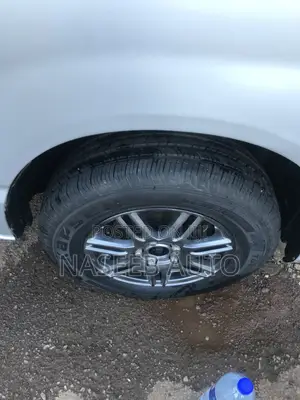 Toyota Noah 2007 Silver