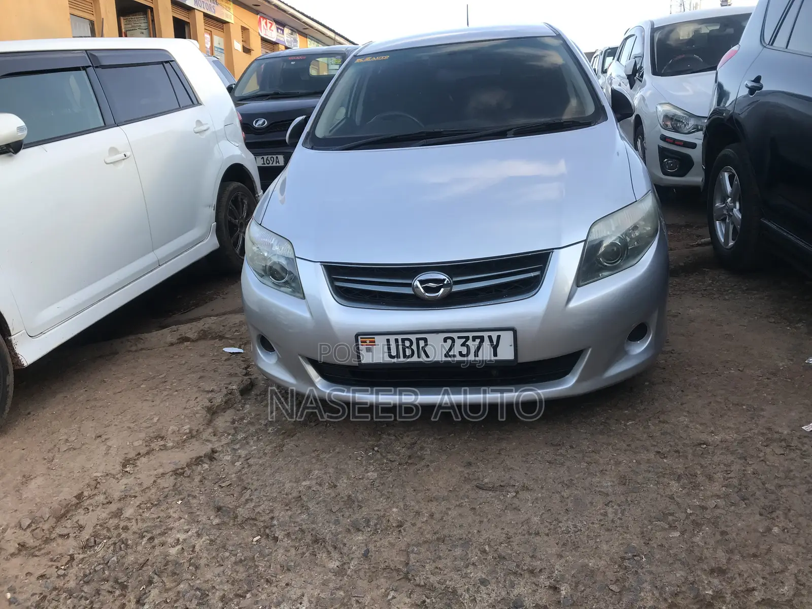 Toyota Corolla Fielder 2010 Silver