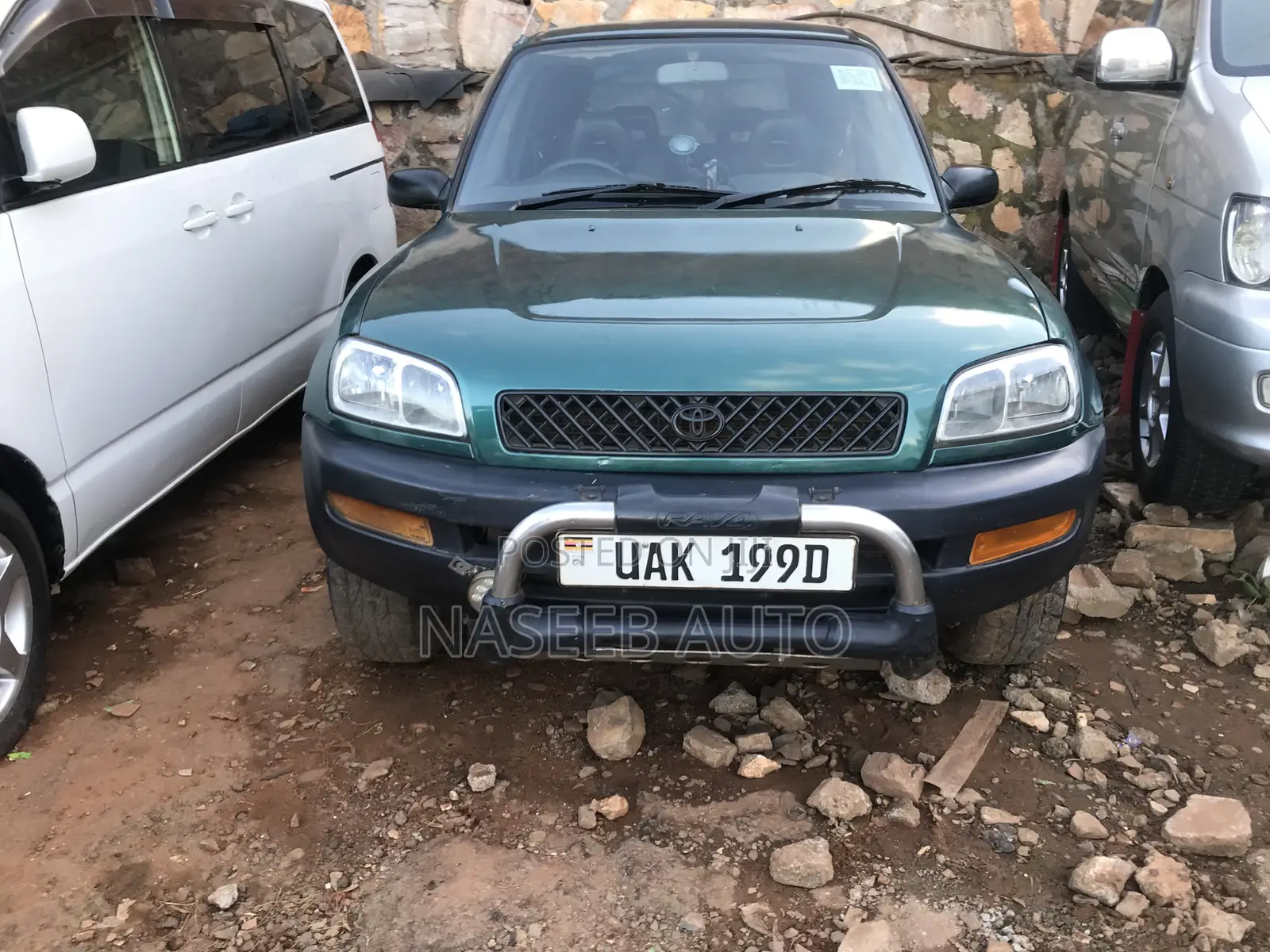 Toyota RAV4 1999 Green