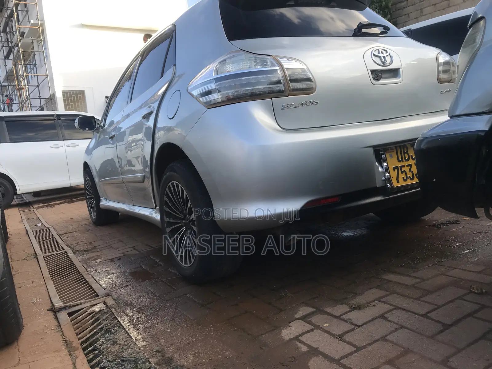 Toyota Blade 2012 Silver