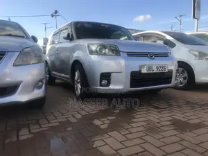 Toyota Corolla Rumion 2012 Silver