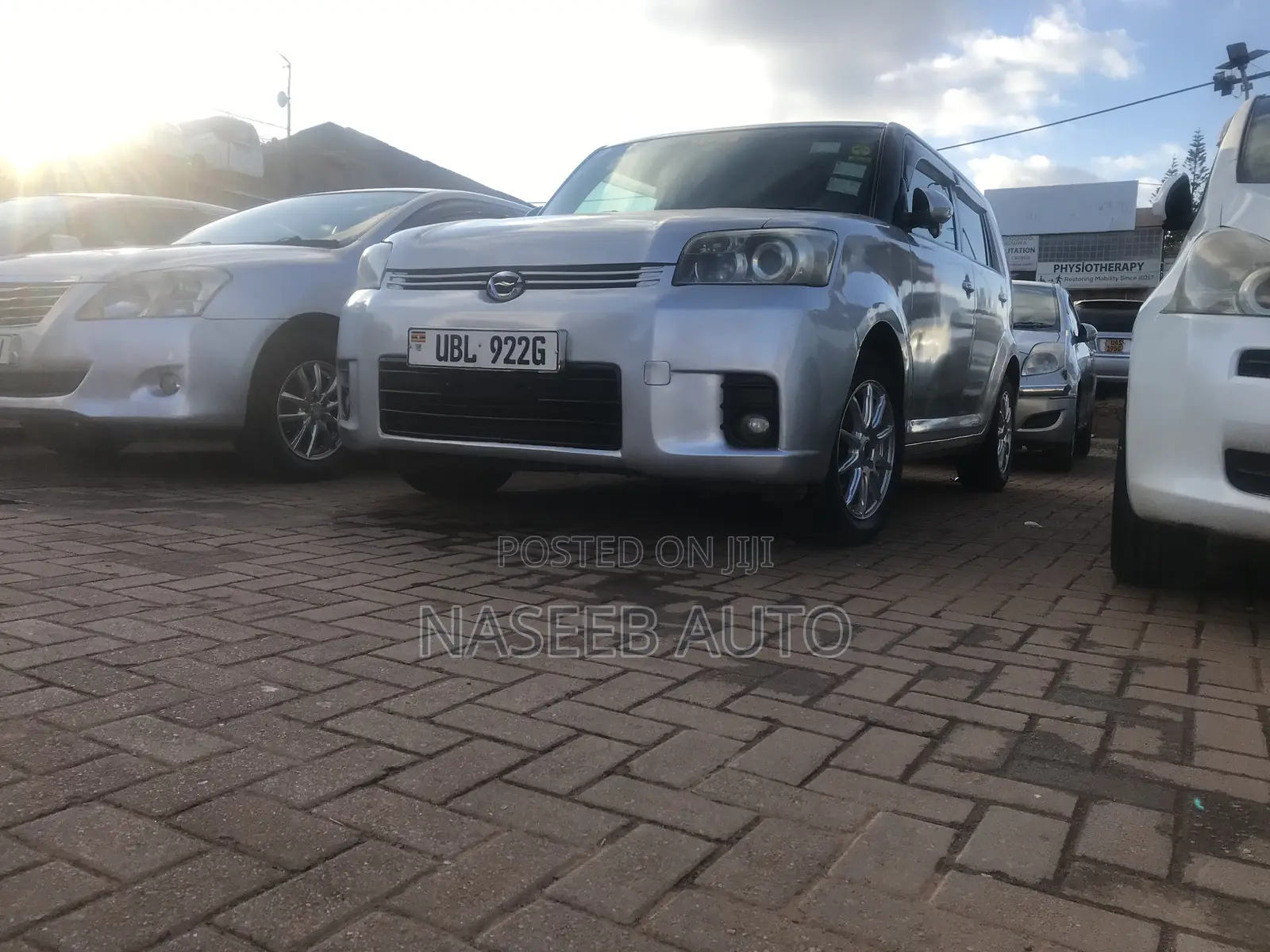 Toyota Corolla Rumion 2012 Silver