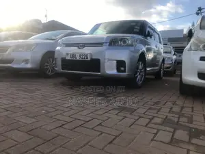 Toyota Corolla Rumion 2012 Silver
