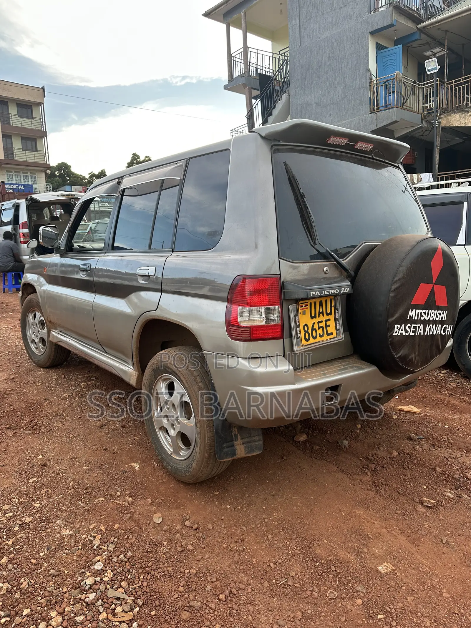 Mitsubishi Pajero Junior 1997 Silver