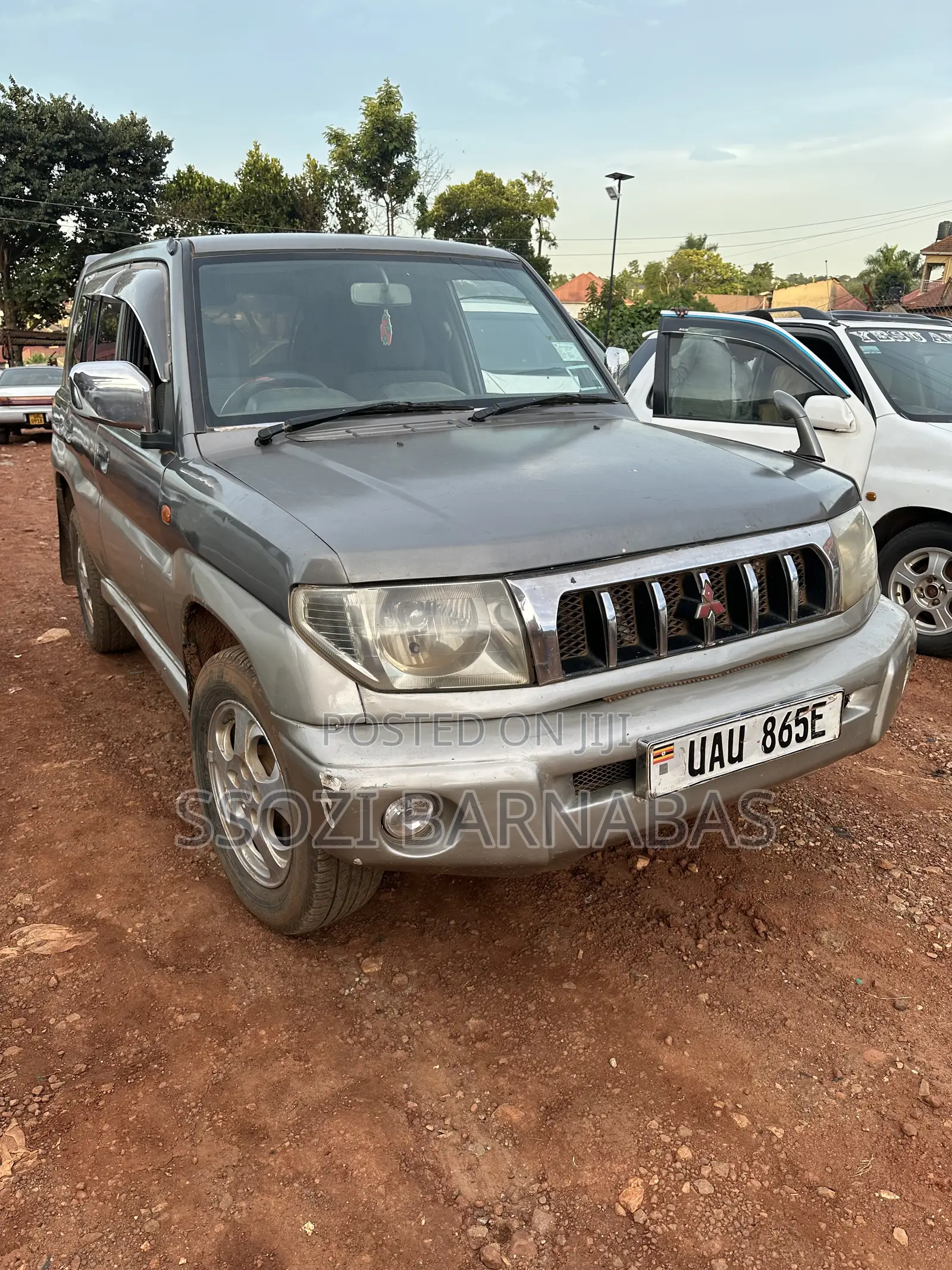 Mitsubishi Pajero Junior 1997 Silver