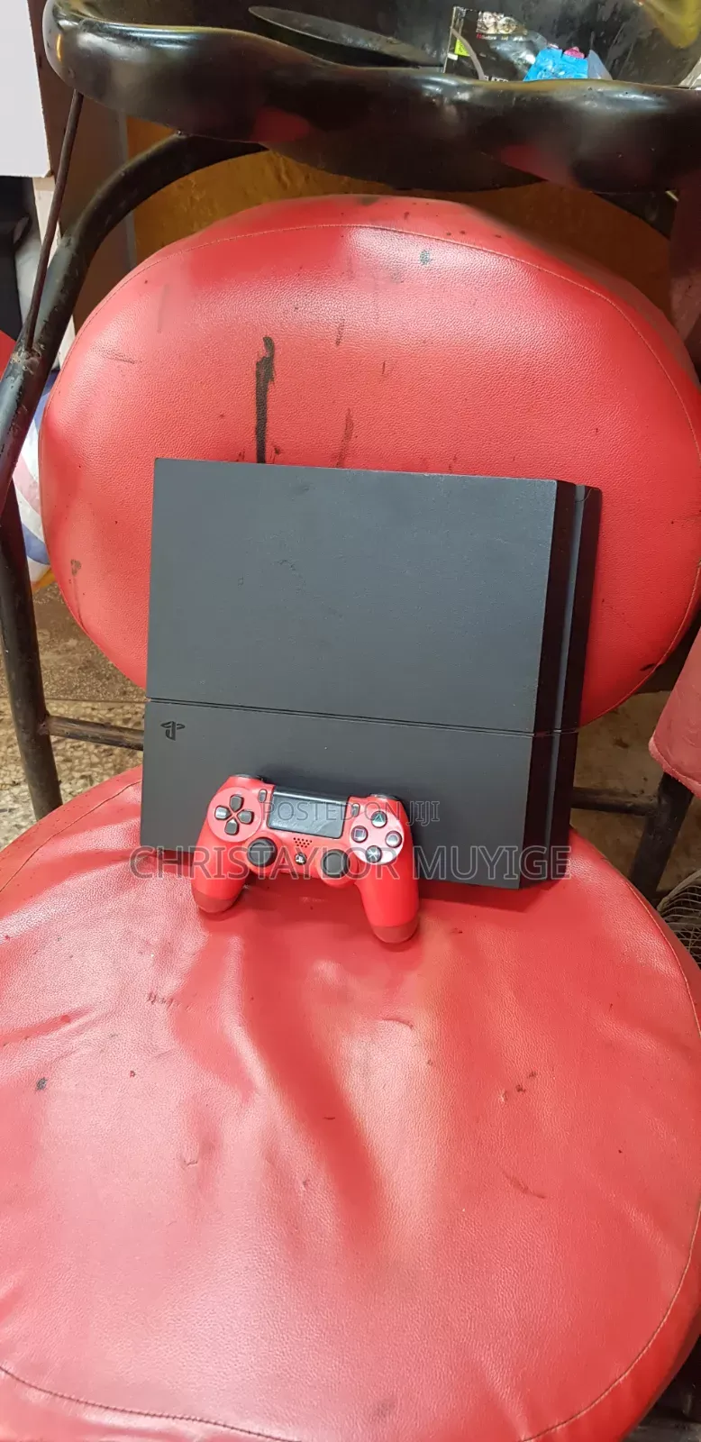 Ps4 Video Console Comes With Fc25,Mortal Kombart,Injustice and Cod